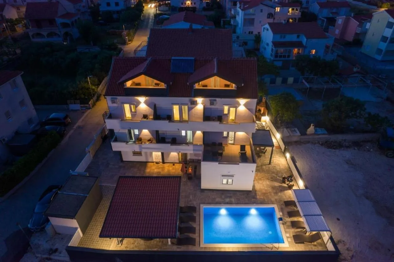 Apartment In Okrug Gornji With Sea View, Balcony, Air Conditioning, Wifi 5134-7 Trogir